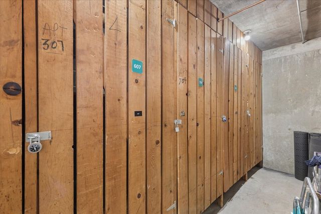 1567 Ridge Avenue 607, Evanston, IL 60201