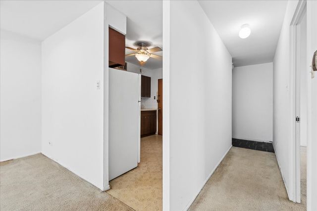 1567 Ridge Avenue 607, Evanston, IL 60201