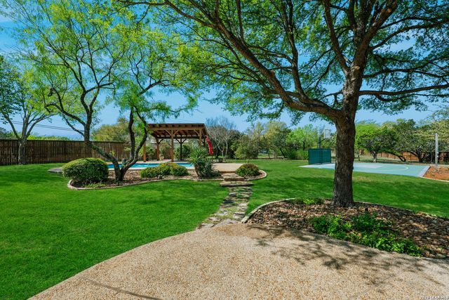 30017 Fairway Vista, Boerne, TX 78015