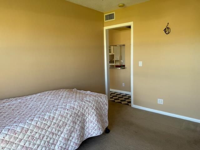 315 Circle Drive 202, Boynton Beach, FL 33435