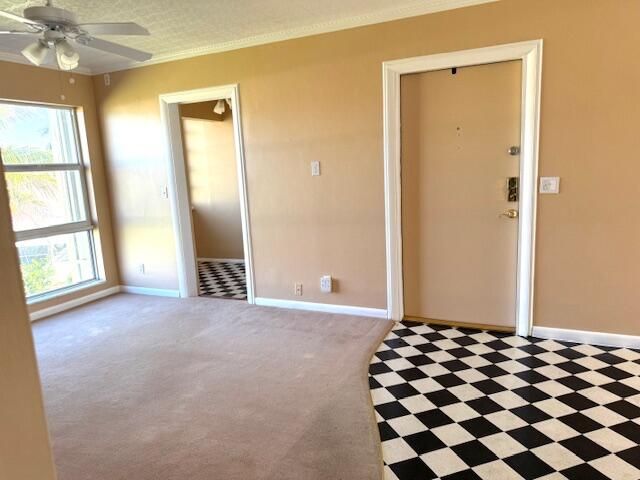 315 Circle Drive 202, Boynton Beach, FL 33435