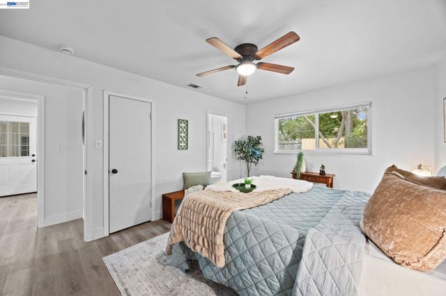 2136 Holbrook Drive, Concord, CA 94519