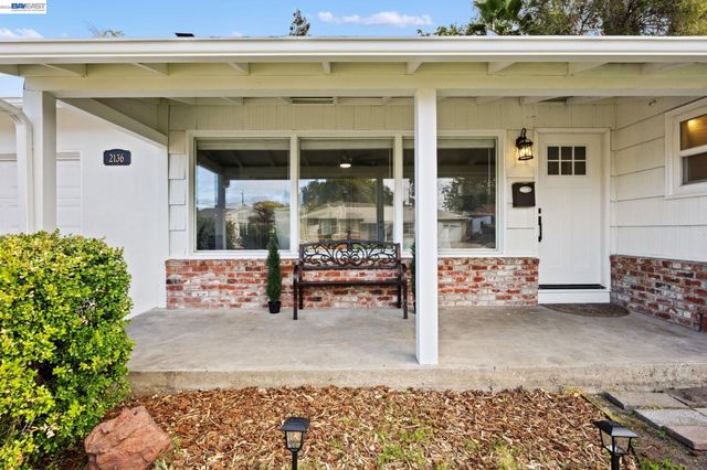 2136 Holbrook Drive, Concord, CA 94519