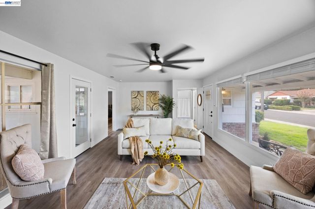 2136 Holbrook Drive, Concord, CA 94519