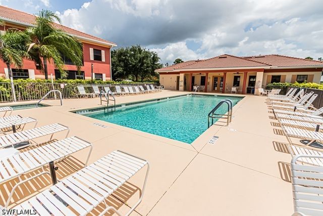 13761 Julias WAY 323, Fort Myers, FL 33919