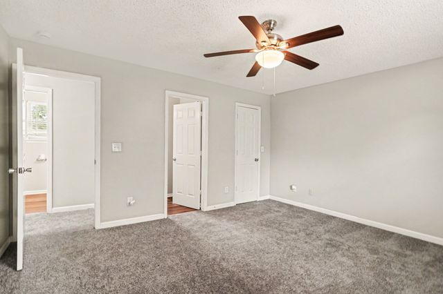 2414 Stones Throw Dr, Murfreesboro, TN 37129