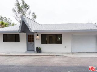 858 Oneonta Drive, Los Angeles, CA 90065