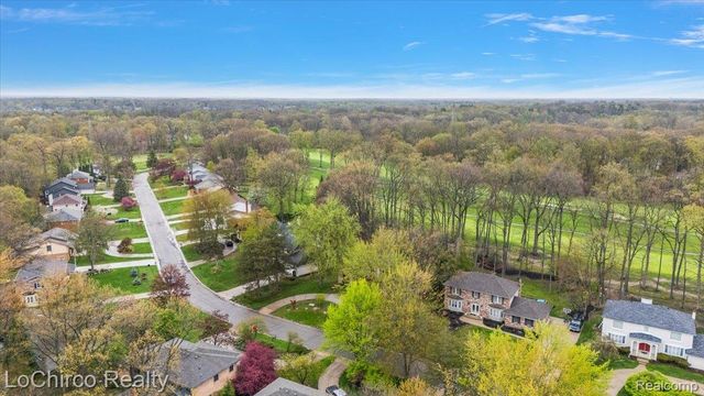 6019 Glen Eagles Drive, West Bloomfield Charter Township, MI 48323
