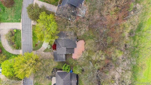 6019 Glen Eagles Drive, West Bloomfield Charter Township, MI 48323
