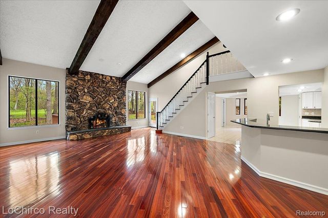 6019 Glen Eagles Drive, West Bloomfield Charter Township, MI 48323