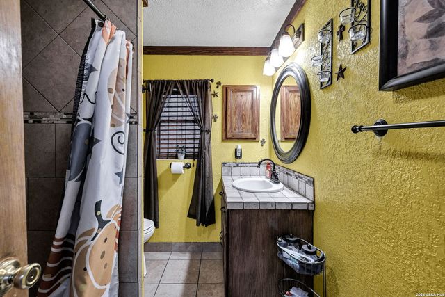 1518 W Travis, San Antonio, TX 78207