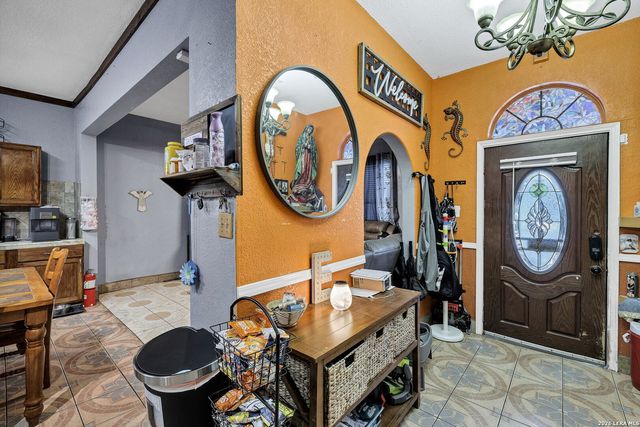 1518 W Travis, San Antonio, TX 78207