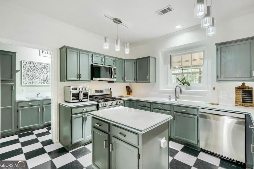 109 Carolinas Way, Fayetteville, GA 30215 — photo 4