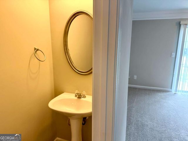 837 Crestwell Circle SW, Atlanta, GA 30331