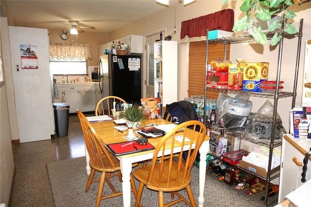 800 74TH AVENUE N, St Petersburg, FL 33702