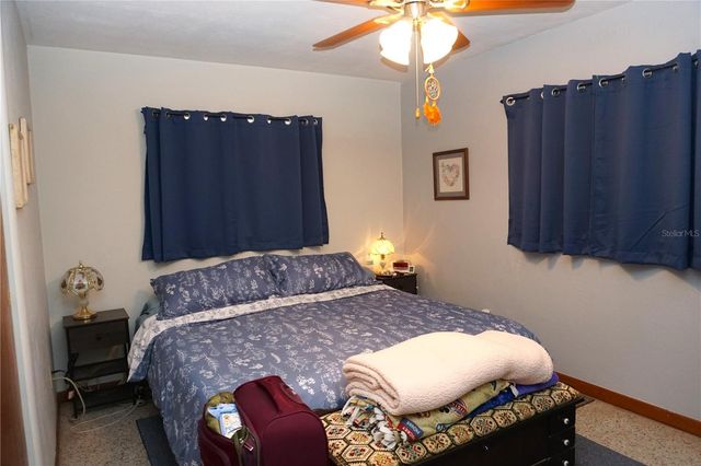 800 74TH AVENUE N, St Petersburg, FL 33702