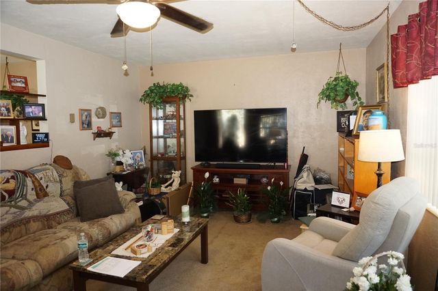 800 74TH AVENUE N, St Petersburg, FL 33702