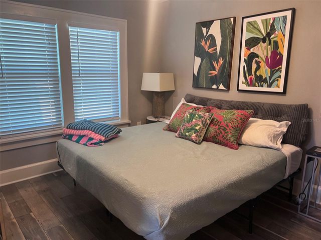 1137 HIGHLAND STREET S, St Petersburg, FL 33701