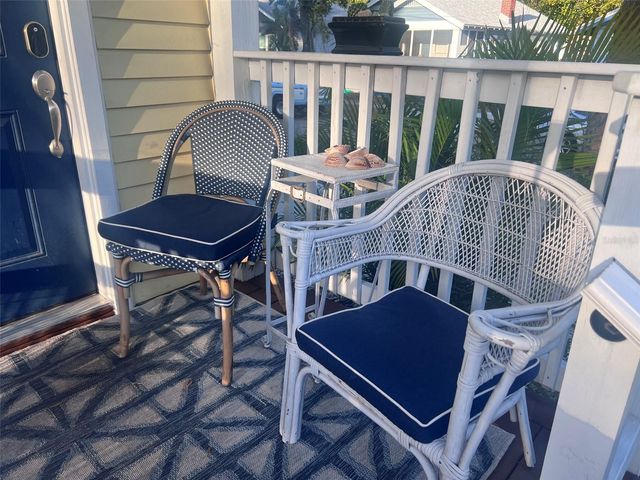 1137 HIGHLAND STREET S, St Petersburg, FL 33701