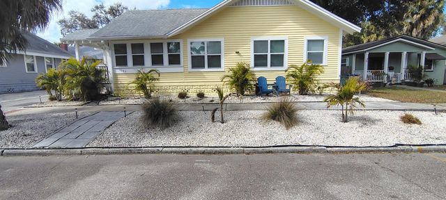1137 HIGHLAND STREET S, St Petersburg, FL 33701