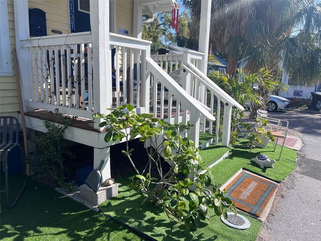 1137 HIGHLAND STREET S, St Petersburg, FL 33701