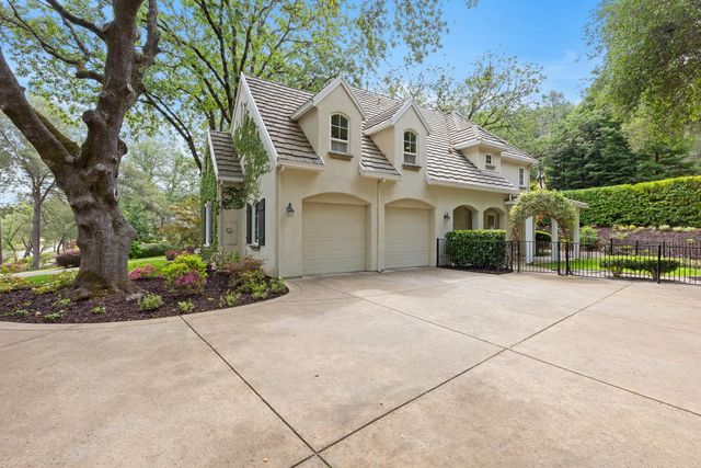 2280 Fieldstone Dr, Placerville, CA 95667