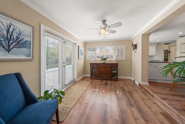 2233 SUNSET CIRCLE, Largo, FL 33774