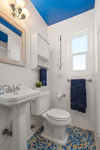 2233 SUNSET CIRCLE, Largo, FL 33774