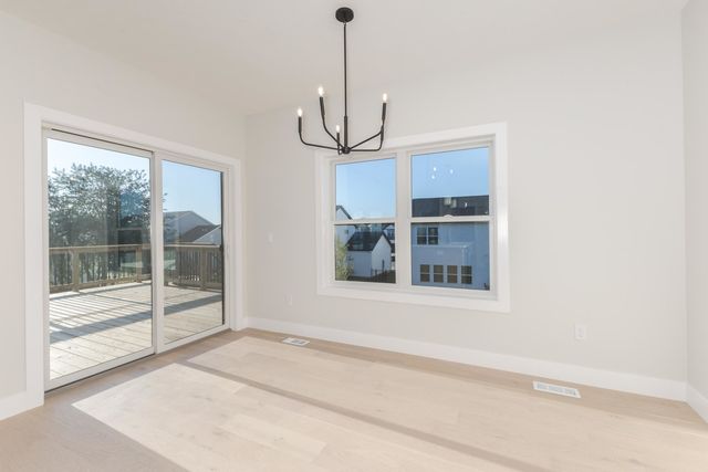 5215 Castlebar Drive, Bloomington, IL 61705