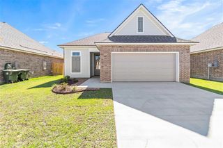 3060 Southern Trace Drive, Lake Charles, LA 70607