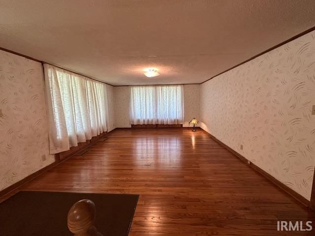 306 20th Street, Bedford, IN 47421