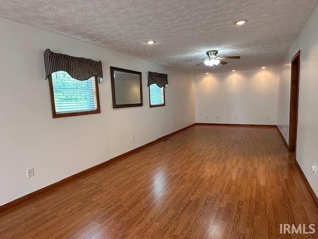 306 20th Street, Bedford, IN 47421