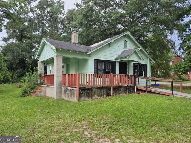 866 Roseview Drive, Macon, GA 31217