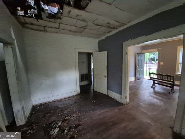 866 Roseview Drive, Macon, GA 31217