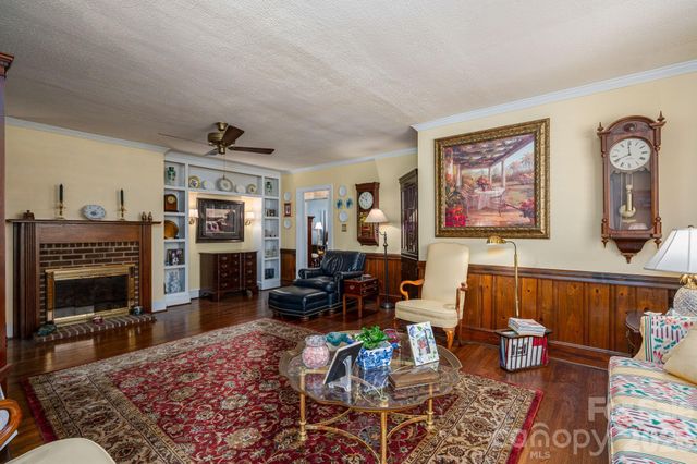 18 Circle Drive, Belmont, NC 28012