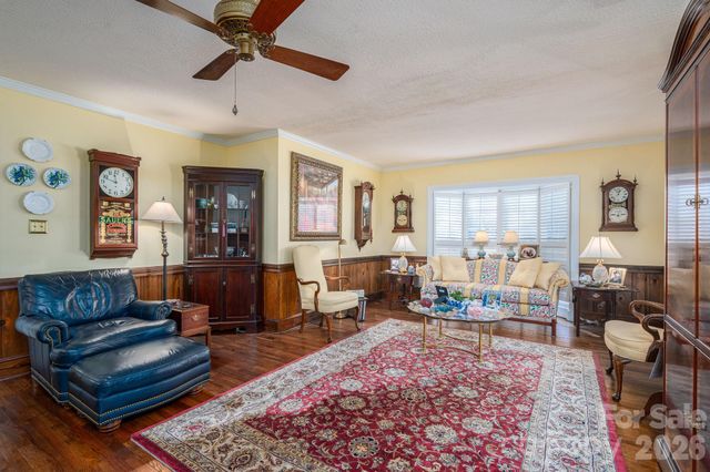 18 Circle Drive, Belmont, NC 28012