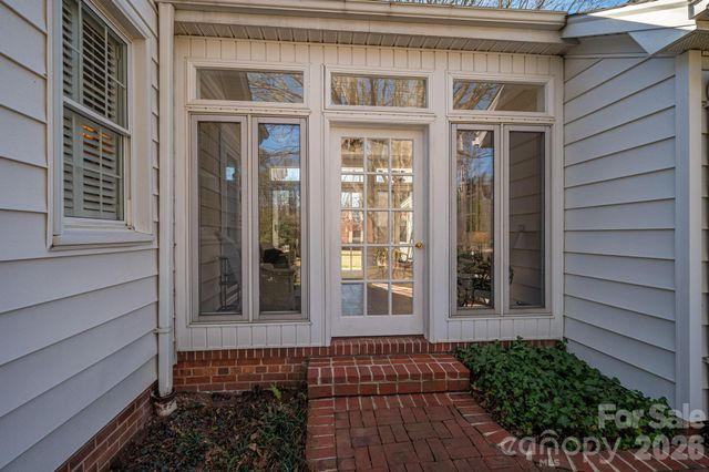 18 Circle Drive, Belmont, NC 28012