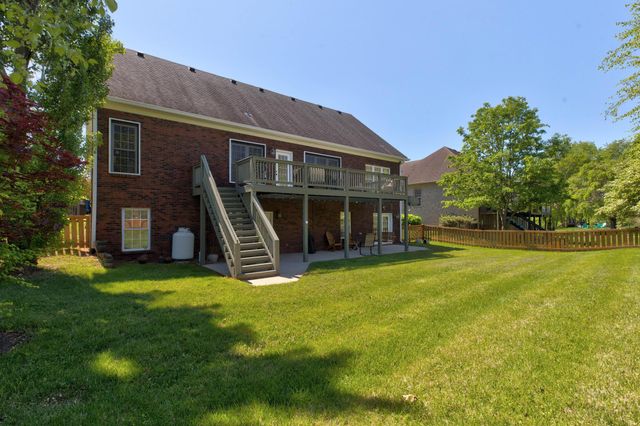 124 St Andrews Way, Georgetown, KY 40324