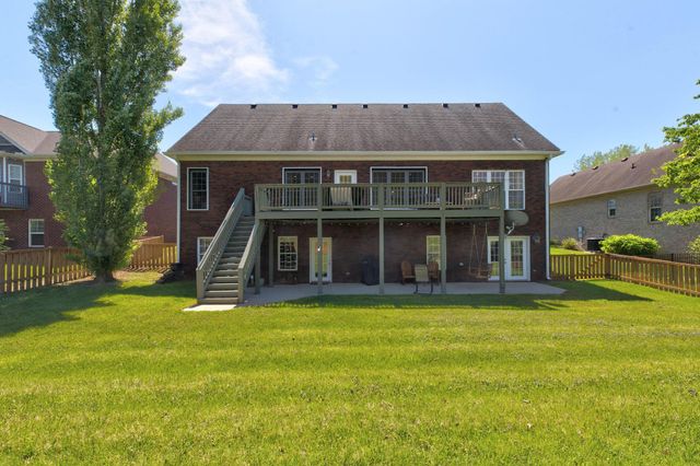 124 St Andrews Way, Georgetown, KY 40324
