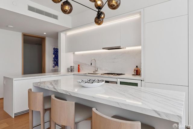 1 Steuart Lane 302, San Francisco, CA 94123