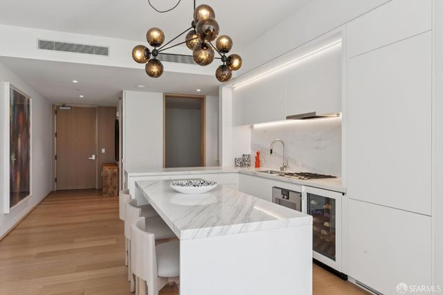 1 Steuart Lane 302, San Francisco, CA 94123