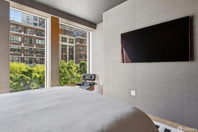 1 Steuart Lane 302, San Francisco, CA 94123