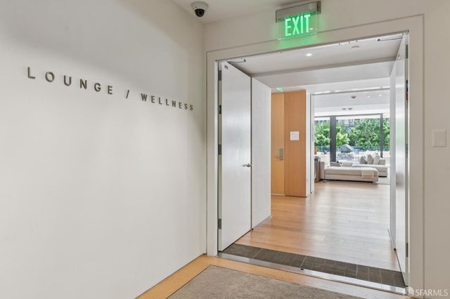 1 Steuart Lane 302, San Francisco, CA 94123