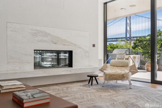 1 Steuart Lane 302, San Francisco, CA 94123