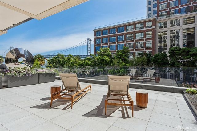 1 Steuart Lane 302, San Francisco, CA 94123