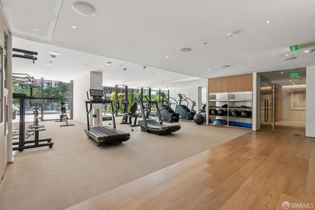 1 Steuart Lane 302, San Francisco, CA 94123