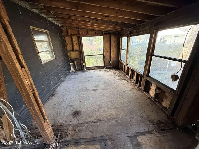 1828 W 3RD Street, Jacksonville, FL 32209