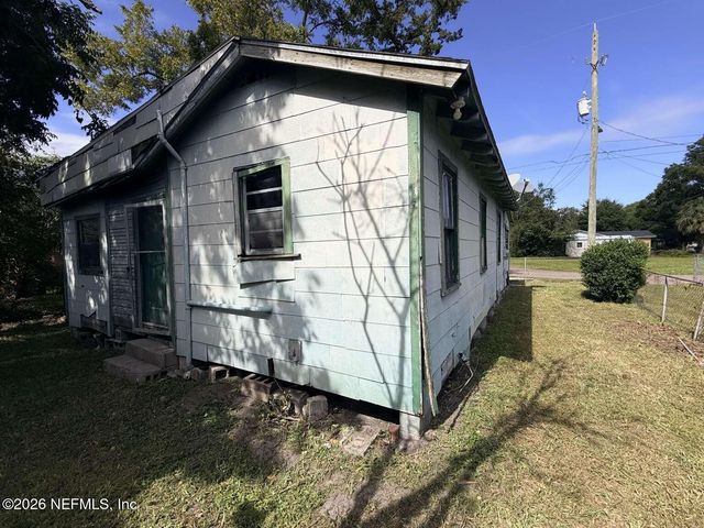 1828 W 3RD Street, Jacksonville, FL 32209