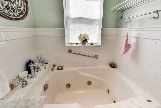 114 South Boulevard 2, Evanston, IL 60202