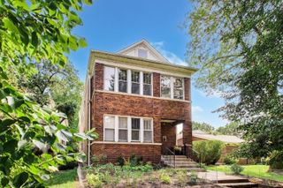 114 South Boulevard 2, Evanston, IL 60202